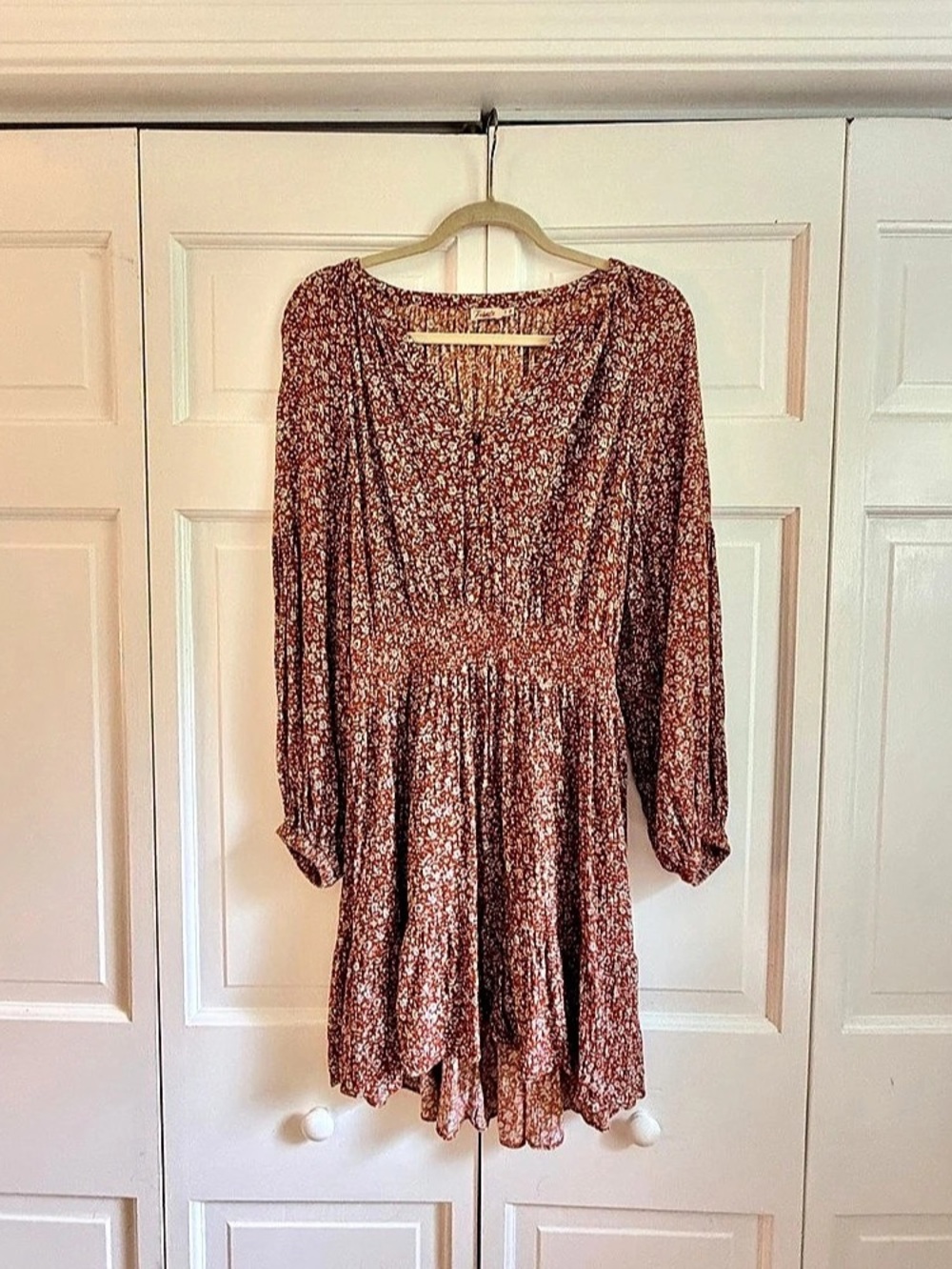 Faherty Montara Dress Mauve Leaf Batik Floral Smocked Mini M